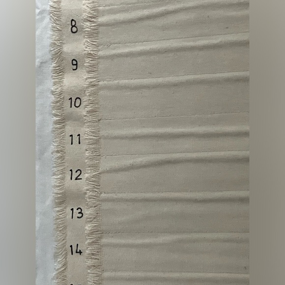 Artist pencil / brushes roll / wall display  canvas Advent Calendar Red Ribbon - Picture 5 of 11